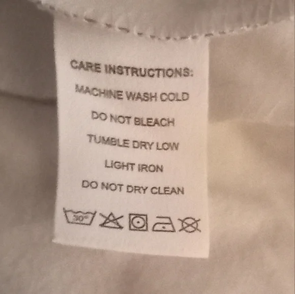 Made With Love Geometric Pattern Crossover Front V-Neck Blouse Top Size M - Picture 7 of 7